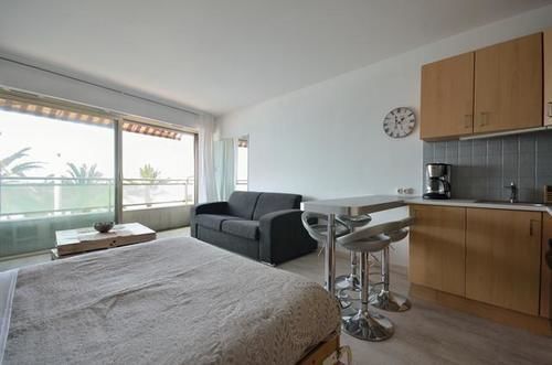 Le Panoramer Sea View Кан Екстериор снимка