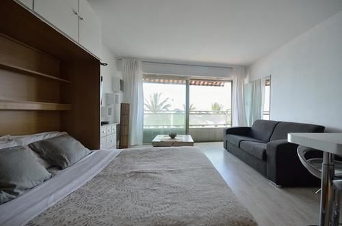 Le Panoramer Sea View Кан Екстериор снимка