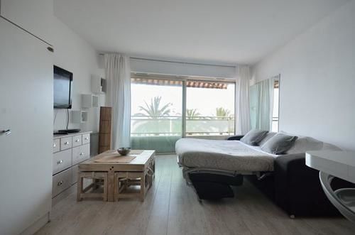 Le Panoramer Sea View Кан Екстериор снимка